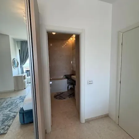 Apartament Caelia Done Apartment