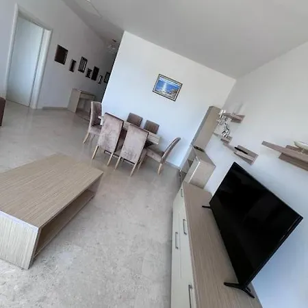 Apartment Apartament Caelia Done Mamaia