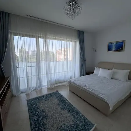 Apartment Apartament Caelia Done *