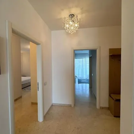 Apartment Apartament Caelia Done Mamaia