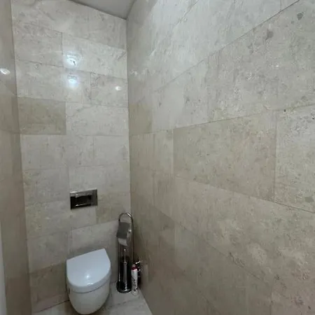 Apartment Apartament Caelia Done